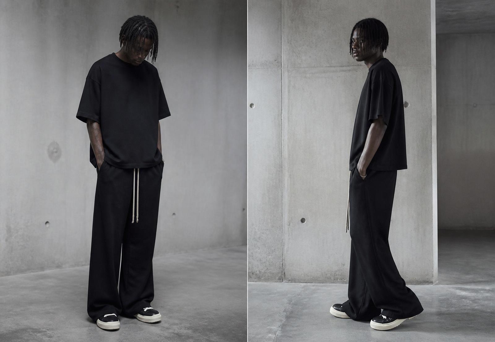 Editorial de streetwear premium con polera oversized negra
